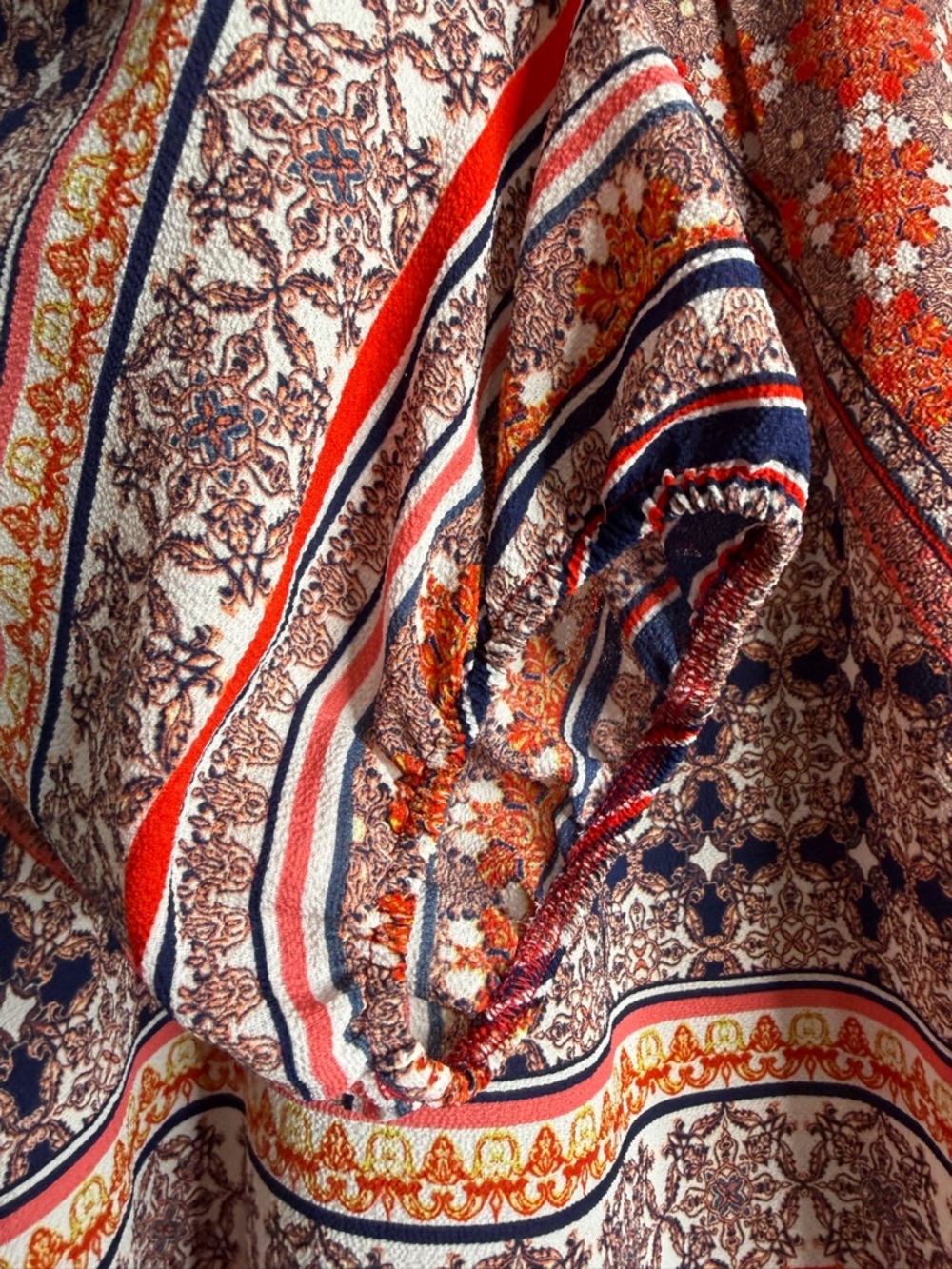 fig and flower Anthropology Boho V-Neck Tunic - Red, Navy, Cream Size Large - Picture 5 of 10